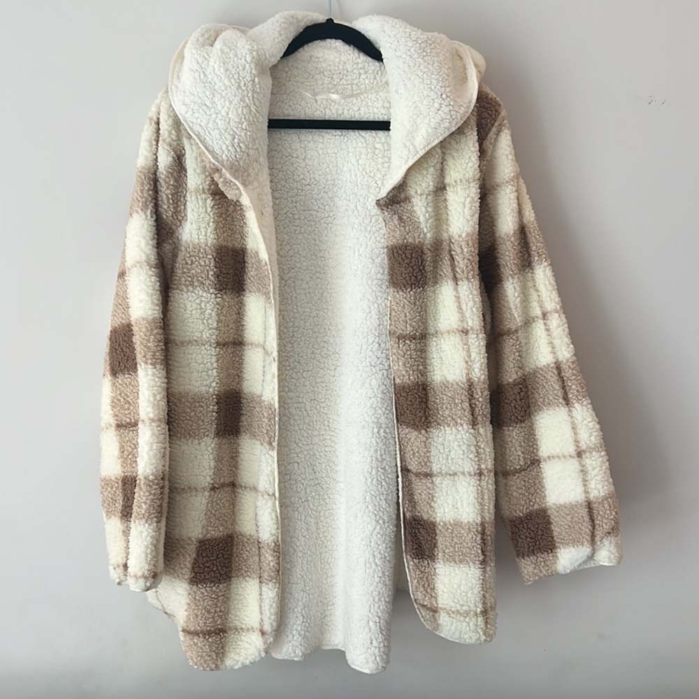 Weatherproof Women’s Brown & White Reversible Plush Jacket